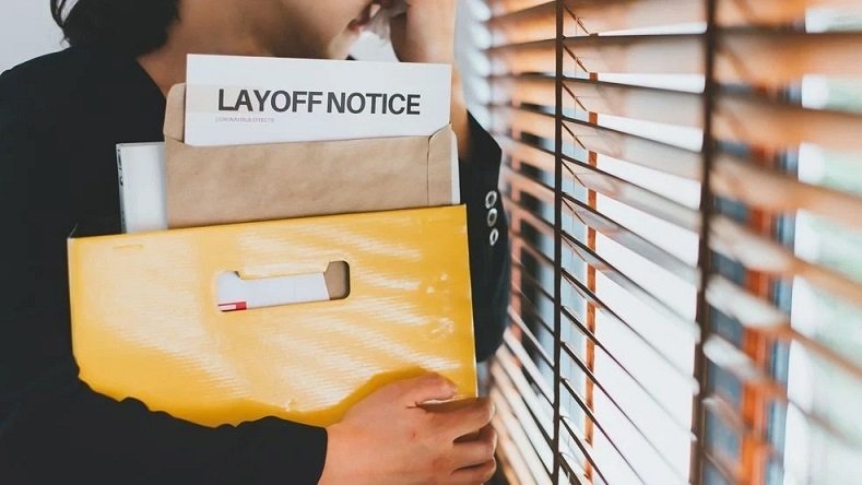 Bangkok Business News Thai Job Market Shifts Amid AI Global Export Shocks